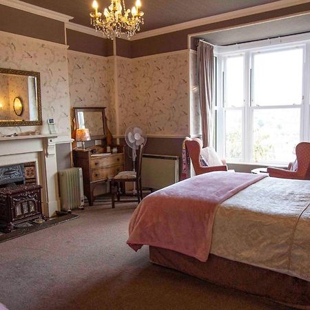 Penrose Bed & Breakfast ロストウィジエイ エクステリア 写真